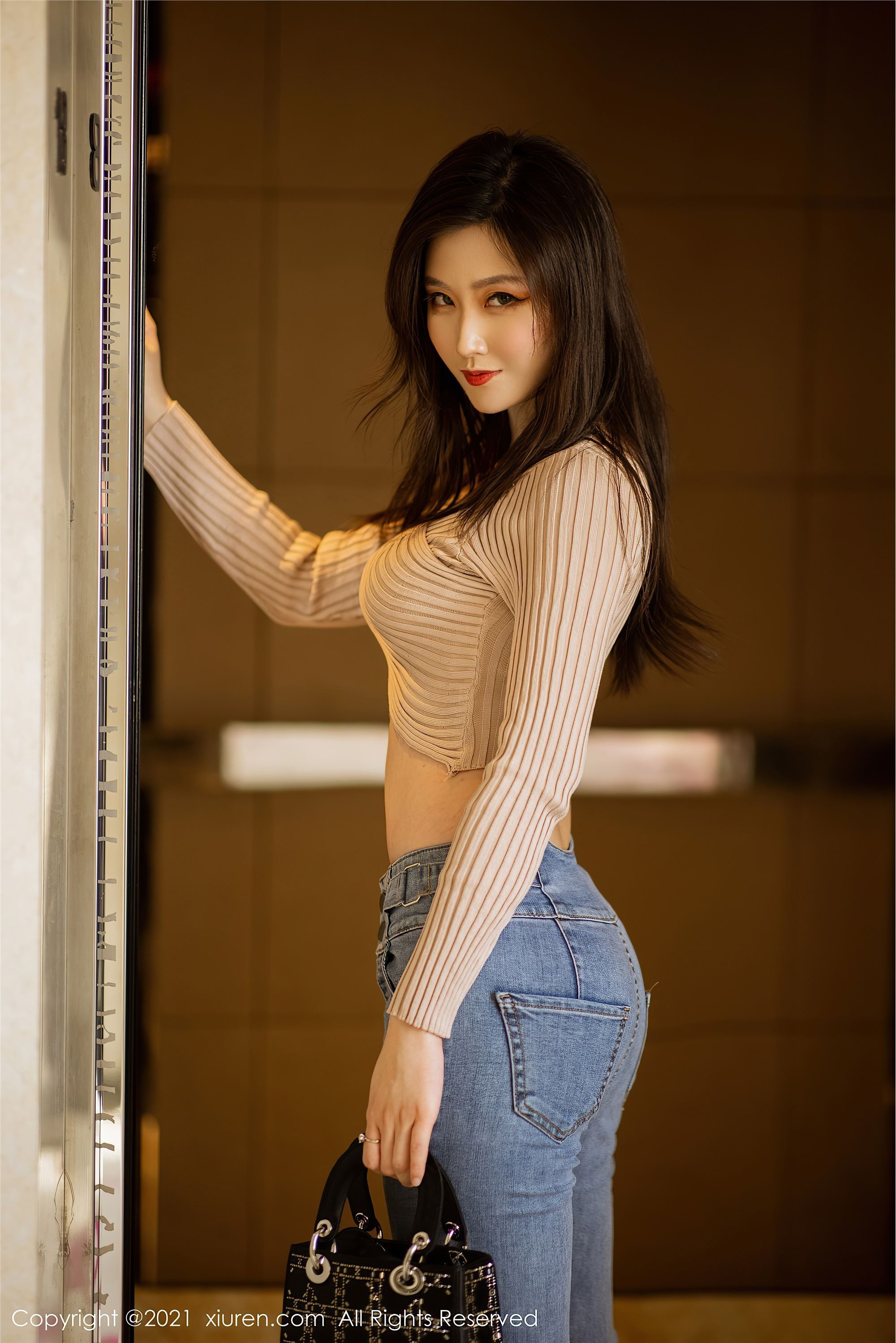 XiuRen秀人网  2021.04.27 No.3351 刘艾琳Allen